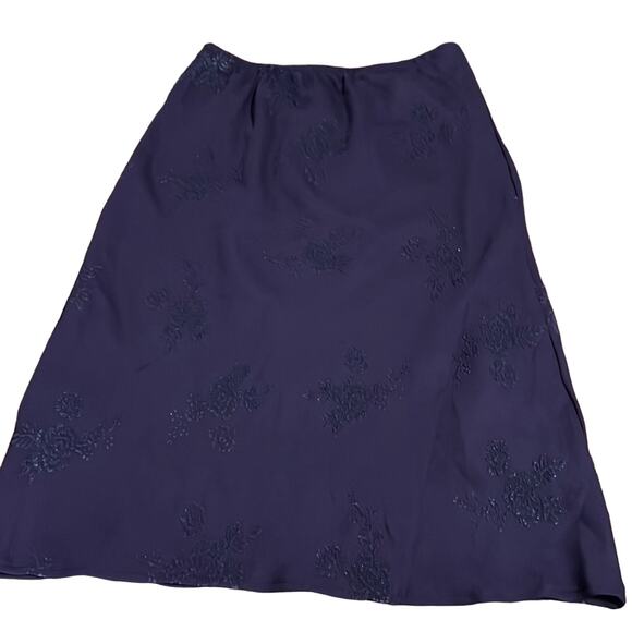 Lavender Brand Dark Purple Skirt with Textured Design Woman Size Medium - Picture 1 of 10